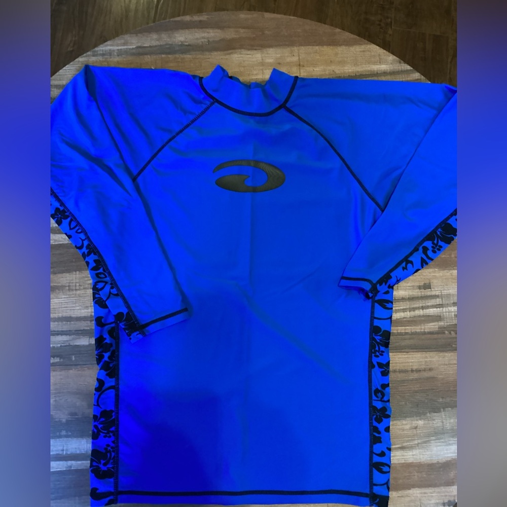 Womens Island Magic Long Sleeve Rash Guard Plus Sz 2x Royal Blue Hybiscus. #26